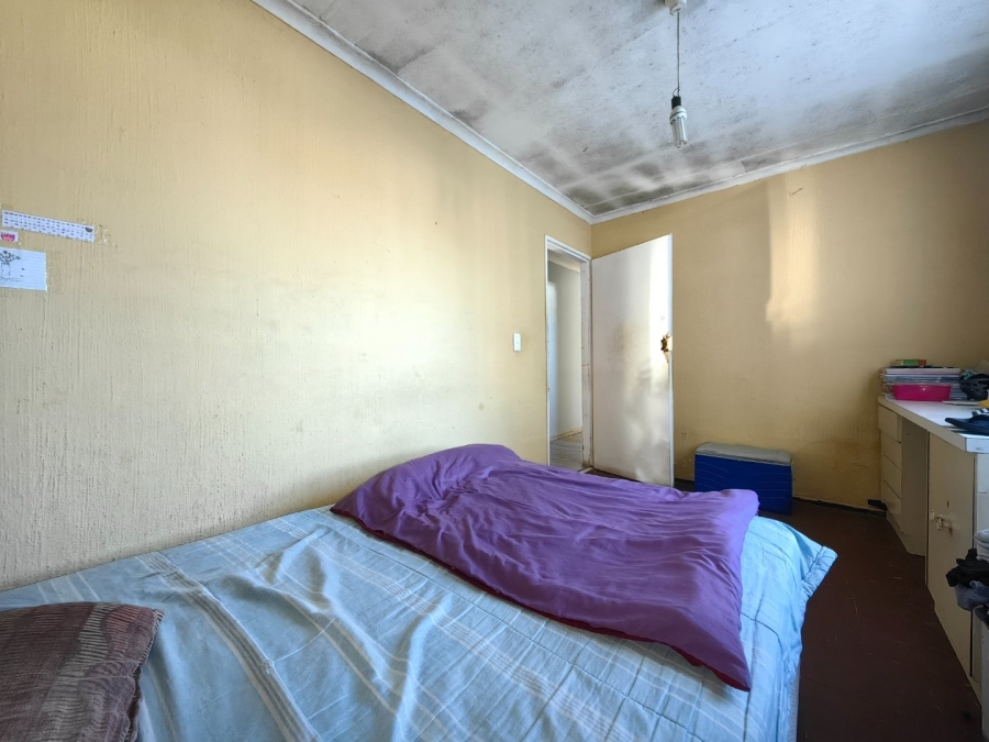 3 Bedroom Property for Sale in Lentegeur Western Cape
